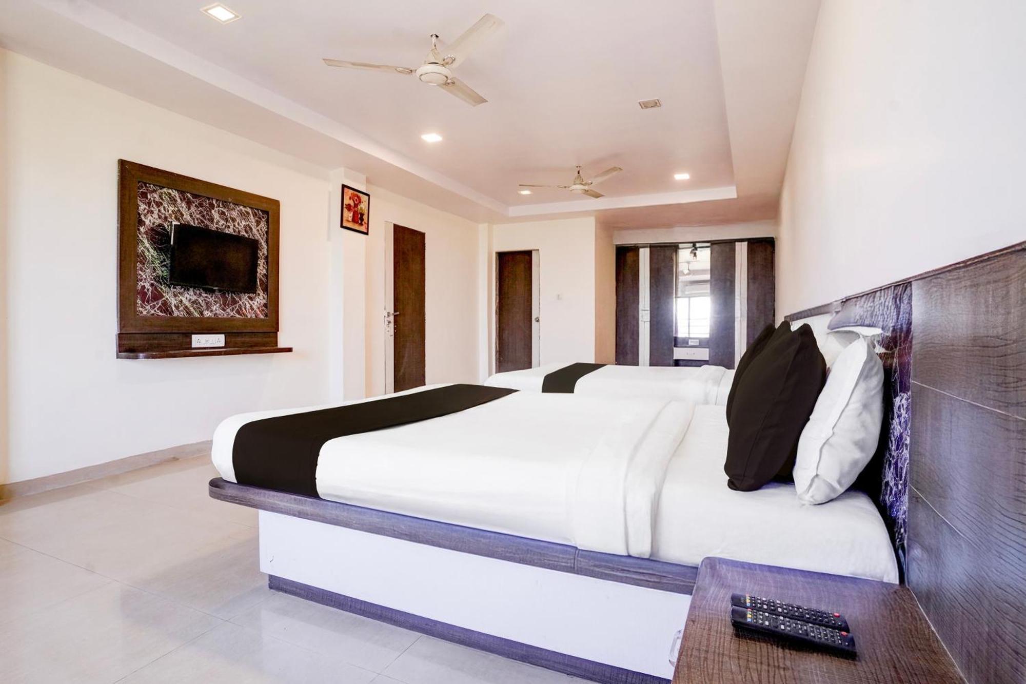 Collection O Mahableshwar Uptown Formerly Bright Holiday Mahabaleshwar Exterior photo