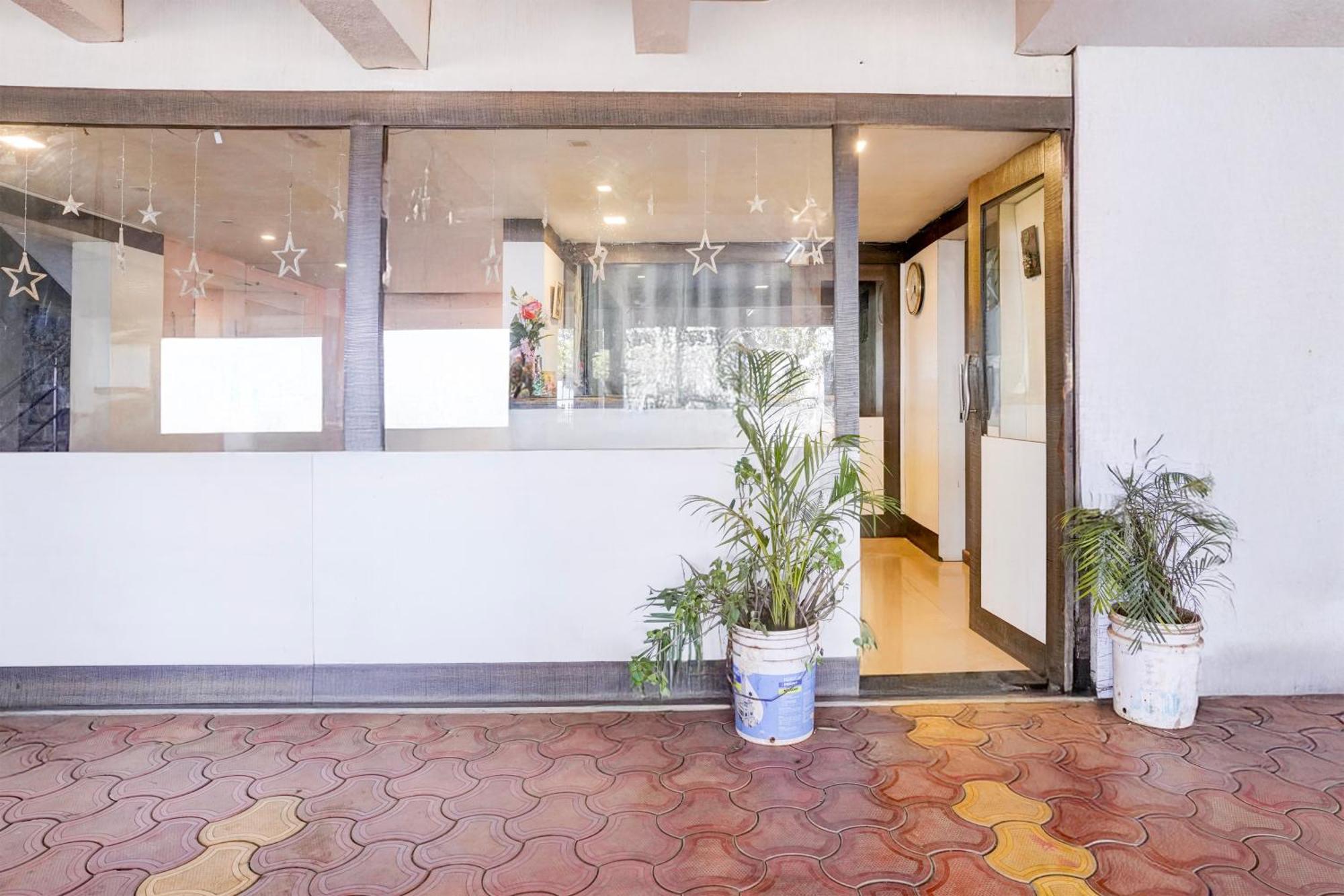 Collection O Mahableshwar Uptown Formerly Bright Holiday Mahabaleshwar Exterior photo